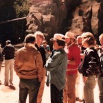 David Lynch consults with Freddie Francis, Kit West and others on the Estudios Churubusco backlot during the shooting of Dune (1984)