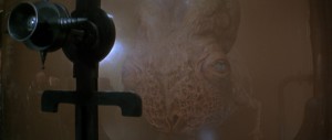 A Third Stage Navigator pays a visitor to the Emperor in David Lynch's Dune (1984)