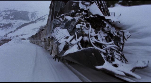 The metal beast on a track to nowhere in Andrei Konchalovsky's Runaway Train (1985)