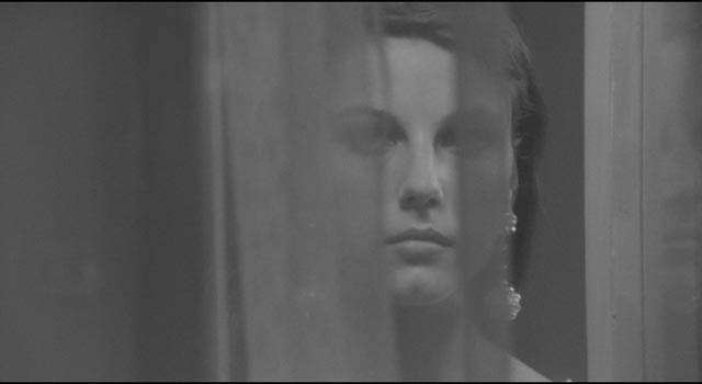 The impossibility of seeing Adriana clearly in Antonio Pietrangeli's I Knew Her Well (1965)