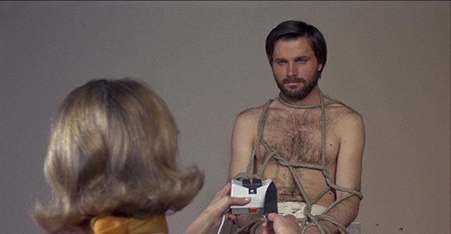 Franco Nero as artist Leonardo Ferri, trapped by the demands of a material world in Elio Petri's A Quiet Place in the Country (1968)