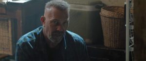 Kevin Costner as psychopath Jericho Stewart in Ariel Vroman's Criminal (2016)