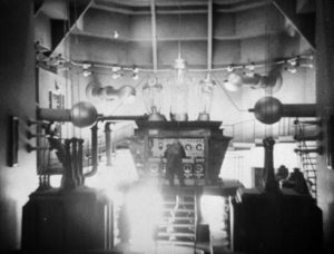 The transmutation machine at work in Karl Hartl's Gold (1934)