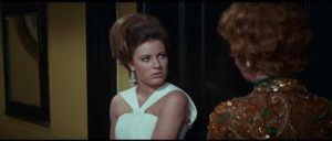 Neely O'Hara (Patty Duke), ferociously ambitious and self-destructive in Mark Robson's Valley of the Dolls (1967)