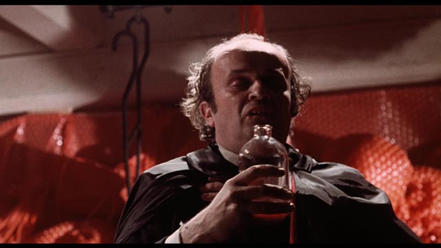 Jerome Dempsey as Mr. Blood, our guide to Malatesta's Carnival of Blood