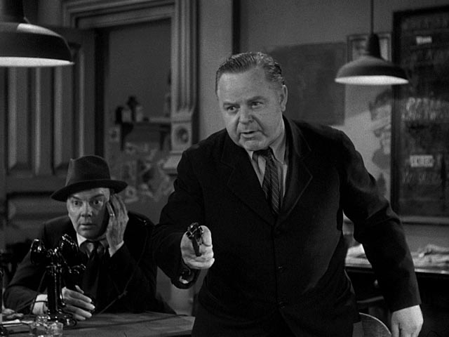 Sheriff Hartwell (Gene Lockhart) is prepared to murder Earl Williams to cover his mistakes in Howard Hawks' His Girl Friday (1940)