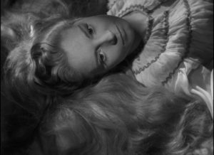 Suzanne Cloutier as Desdemona: in her innocence she fails to comprehend Othello's mania in Orson Welles' Othello (1952/55)