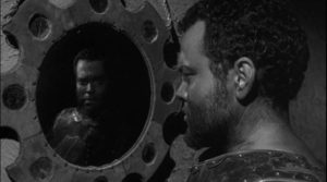 Orson Welles as Othello, a personality split in two by insecurity