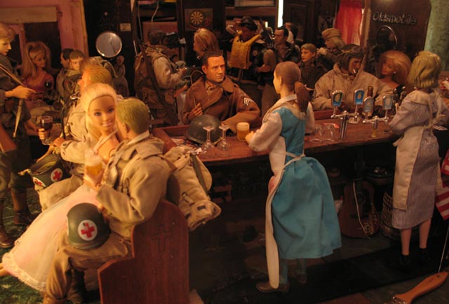 The bar in Marwencol in Jeff Malmberg's Marwencol (2010)