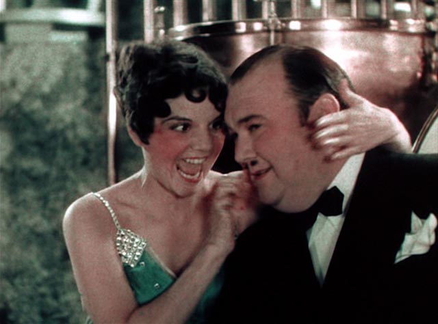 Jeanie Lang gets cute with Whiteman in "I'd Like to do Things for You" in John Murray Anderson's King of Jazz (1930)