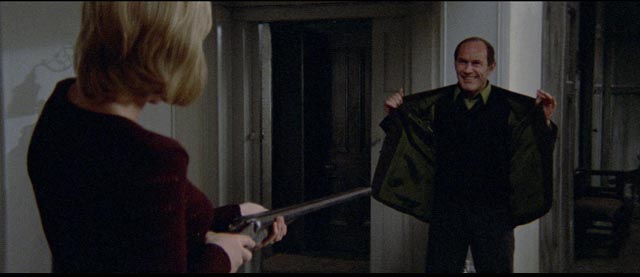 Cathryn confronts a phantom from her past (Marcel Bozzuffi) in Robert Altman's Images (1972)