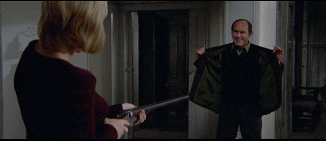 Cathryn confronts a phantom from her past (Marcel Bozzuffi) in Robert Altman's Images (1972)