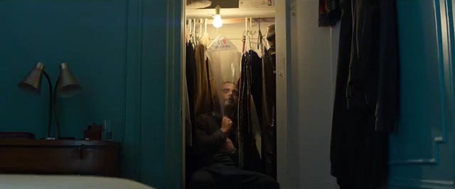 Joe (Joaquin Phoenix) indulges in a little auto-asphyxiation to suppress his inner pain in Lynne Ramsay's You Were Never Really Here (2017)