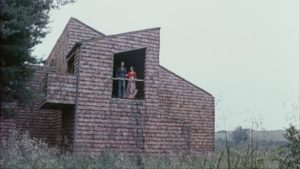 Barbara (Robin Strasser) shows David (Arthur Roberts) her dream house in The Bride (1973)