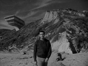 Rational investigator Nelson Orion (Martin Landau) and his modernist house in Joseph Stefano's The Haunted (1964)