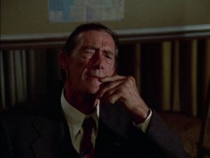 John Carradine as Kolchak'c newspaper-owning boss in Dan Curtis' The Night Strangler (1973)