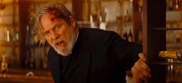 Jeff Bridges as the fake Father Daniel Flynn in Drew Goddard's Bad Times at the El Royale (2018)