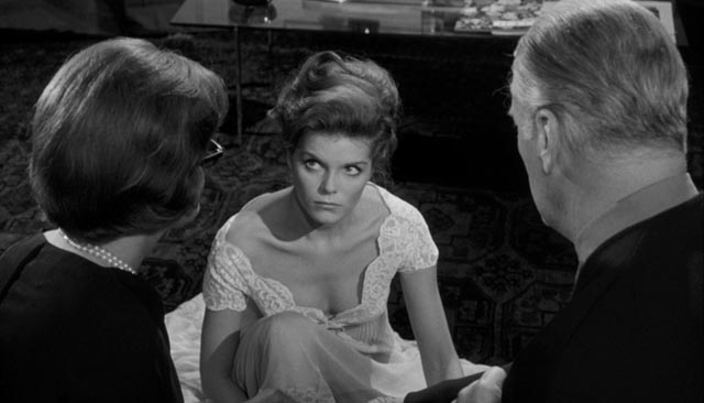 Samantha Eggar taunts faithless husband Curt Jurgens in front of blind sister Patricia Neal in Alexander Singer's Psyche 59 (1964)