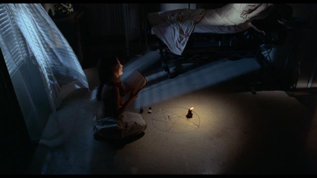 Paula Clarkson (Jacqueline Bissett) turns Satanic magic back against the Elys in Paul Wendkos' The Mephisto Waltz (1971)