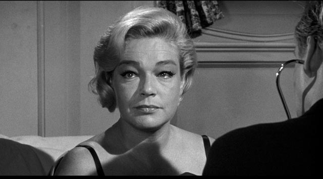 Exiled La Condesa (Simone Signoret) finds fleeting hope ... in Stanley Kramer's Ship of Fools (1965)