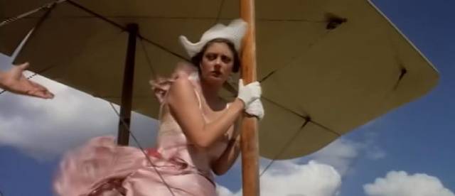 Mary Beth (Susan Sarandon) freezes on the wing in George Roy Hill's The Great Waldo Pepper (1975)
