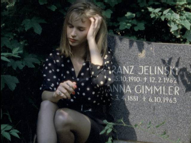 Monika (Monika M.) exhumes Rob from a fresh grave in Jörg Buttgereit’s Nekromantik 2 (1991)