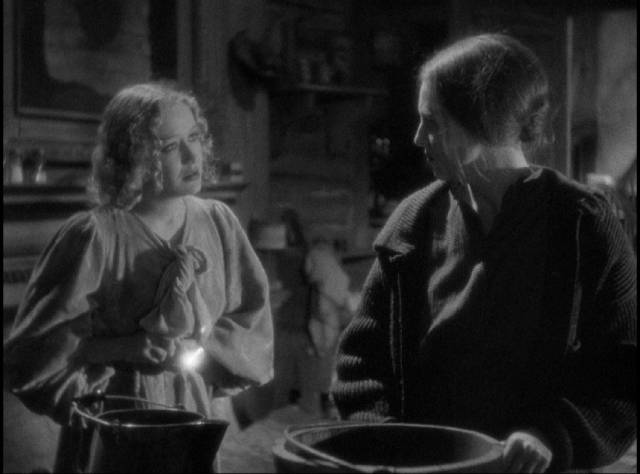 Ruby (Florence Eldridge) attempts to protect Temple (Miriam Hopkjins) despite her disdain for the girl in Stephen Roberts’ The Story of Temple Drake (1933)