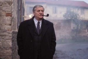 Bruno Cremer as Commissaire Maigret with his ubiquitous pipe