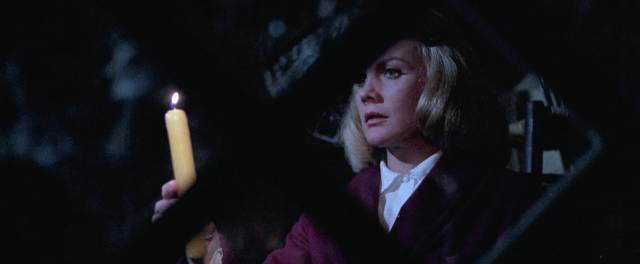 Carroll Baker is a woman dealing with childhood trauma in Umberto Lenzi's Knife of Ice (1972)