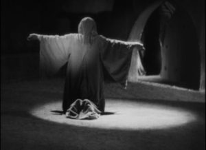 Sin and a desire for atonement in Juan Bustillo Oro's Dos Monjes (1934)