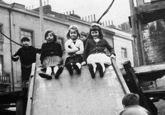 Friends Jackie, Lynn and Susan at play in Seven Up! (1964)