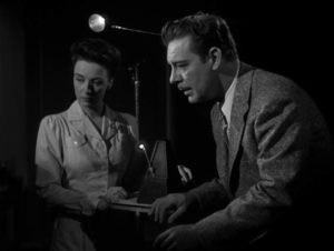 Dr. Mark Steele (Chaney) uses hypnotism to fix psychological problems in Reginald Le Borg's Calling Dr. Death (1943)