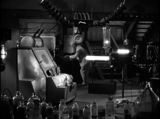 Prof. Billings (Boris Karloff) tries to create super soldiers in his basement lab in Lew Landers' The Boogie Man Will Get You (1942)
