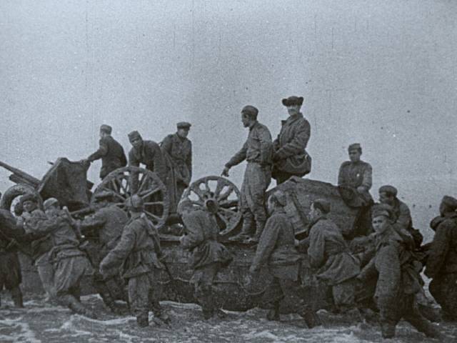 The Soviet Army marches across Lake Syvash in 1943 in Andrei Tarkovsky's Mirror (1975)