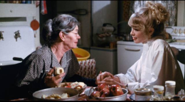 Lily (Susan Kiger) gets advice from her cranky Grandma in David Nelson's Death Screams (1982)