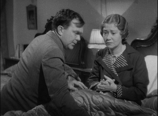 George (Thomas Mitchell) and Anita (Fay Bainter) feel guilty about separating Lucy (Beulah Bondi) and Bark (Victor Moore) in Leo McCarey's Make Way for Tomorrow (1937)