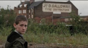 James (William Eadie) watches the world with suspicion in Lynne Ramsay's Ratcatcher (1999)