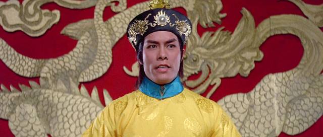 Emperor Yong Zhen (Carter Wong) orders the destruction of Shaolin Temple in Joseph Kuo's Return of the 18 Bronzemen (1976)