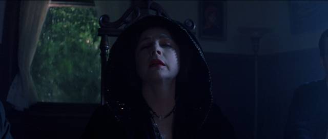 Adriana (Piper Laurie)'s seance seems to trigger the violence in Dario Argento's Trauma (1993)