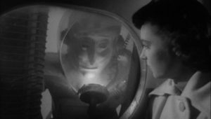 Enid Elliot (Margaret Field) has a close encounter in Edgar G. Ulmer's The Man from Planet X (1951)