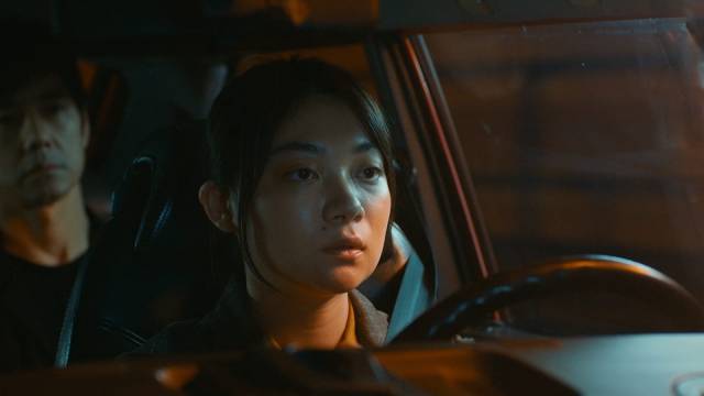 Intimacy is unavoidable in the confined space of a car in Ryûsuke Hamaguchi's Drive My Car (2021)