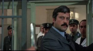 Prison warden Oliver Reed breaks the rules to save his wife in Sergio Sollima's Revolver (1973)