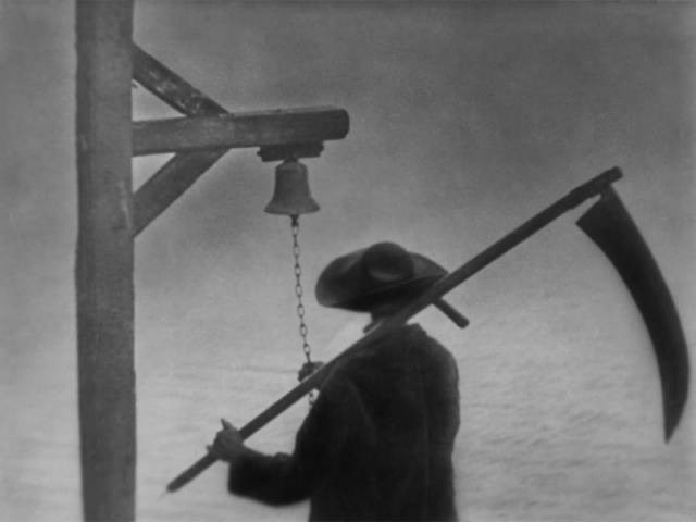 Death haunts the small village of Courtempierre in Carl Th. Dreyer's Vampyr (1932)