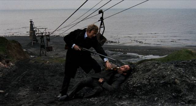 Britain is bleak and violent in Mike Hodges' masterpiece Get Carter (1971)