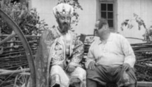 Ivan meets the Sultan (Nicholas Harlash), who's travelling incognito in Edgar G. Ulmer's Cossacks in Exile (1938)