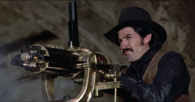 The betrayed husband (Pedro Armendáriz Jr) channels Peckinpah's anti-heroes during the climactic battle in Rene Cardona's Guns and Guts (1974)