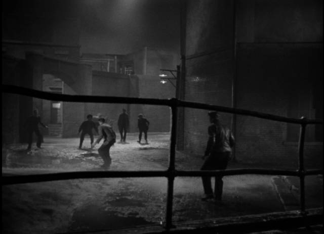 Bill Saunders (Burt Lancaster) is cornered on the foggy streets of London in Norman Foster's Kiss the Blood Off My Hands (1948)