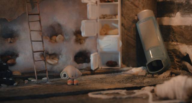 Marcel shows off his collection of artefacts in Dean Fleischer-Camp's Marcel the Shell with Shoes On (2021)