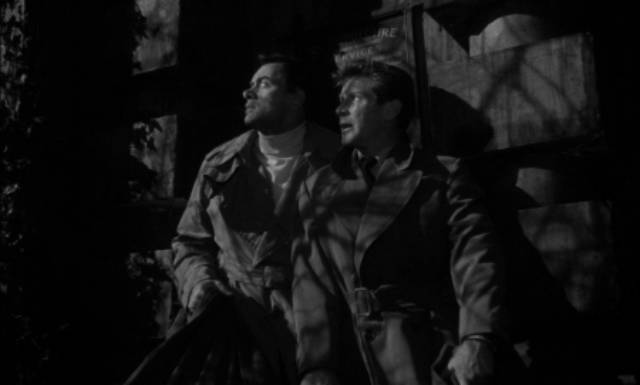 Eddie (John Ireland) and Joe (Richard Basehart) hide out in a graveyard when things go wrong in Lewis Gilbert's The Good Die Young (1954)