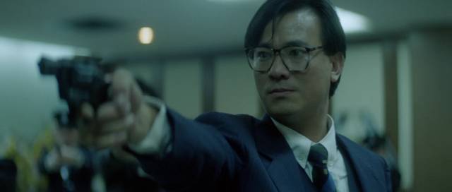 Inspector Bong (Danny Lee) gets down to business in Ringo Lam's Undeclared War (1990)